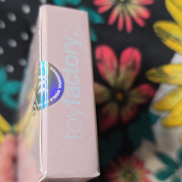 Toyfactory Dreamset Highlighter Serum Palette 4 High Payoff Shades - Picture 11 of 12